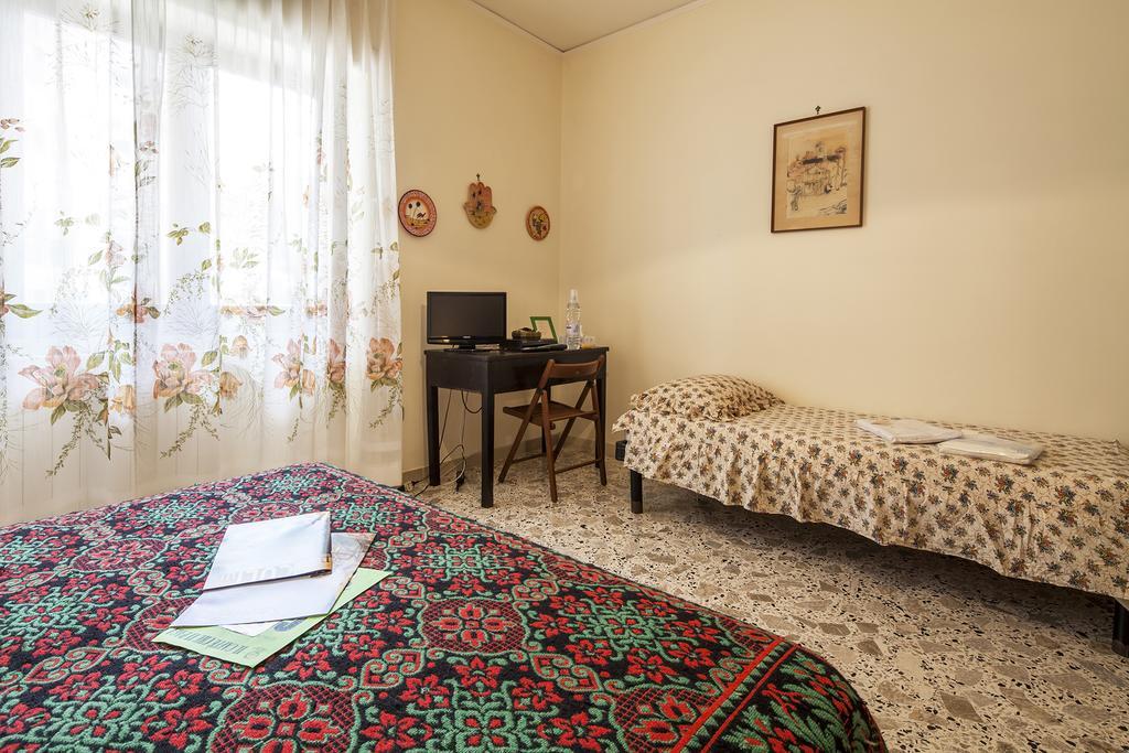 סלרנו B&B La Contessa חדר תמונה